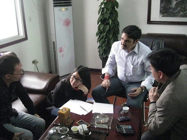 印度客戶來廠洽談價格，包裝，發(fā)貨，供應能力等事宜